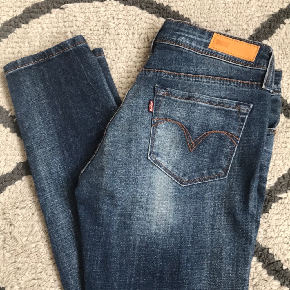 Levi’s Demi Curve Jeans